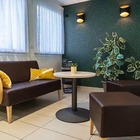 Centre Jean Xxiii Hotel 2*