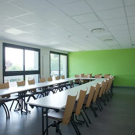 Centre Jean Xxiii Hotel